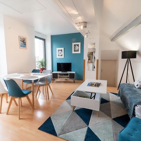 Appartement Rien Que Pour Vous Proche Centre Ville Laval  Dış mekan fotoğraf